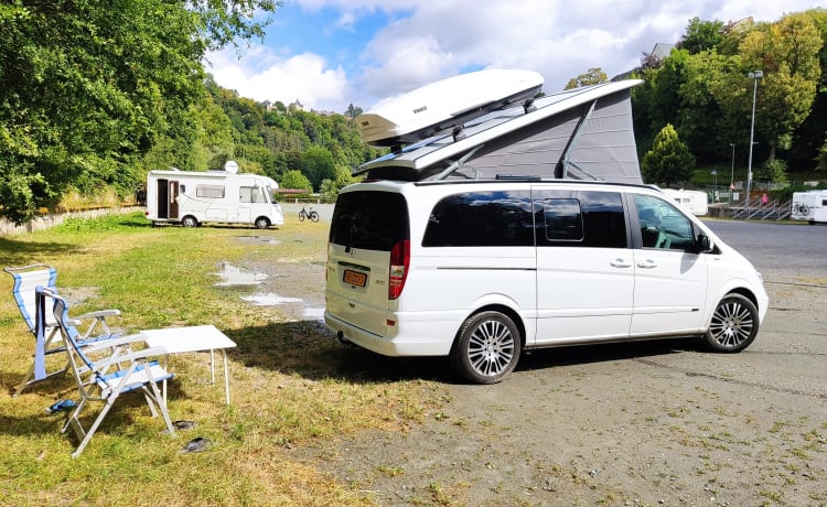 Camper Cruiser – Viano Fun Westfalia - Croisière confortable et compacte avec un logement spacieux.