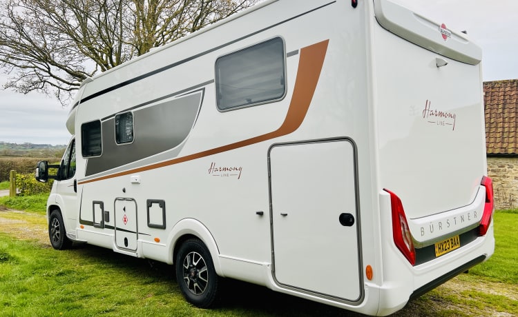 Windsor – 4 berth, 4 belt (2023)