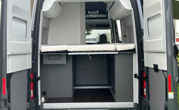 4 PERSON AUTOMATIC Volkswagen campervan from 2023