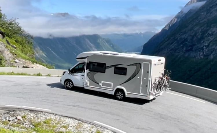 Nieuwe 4-persoons mobilhome Chausson