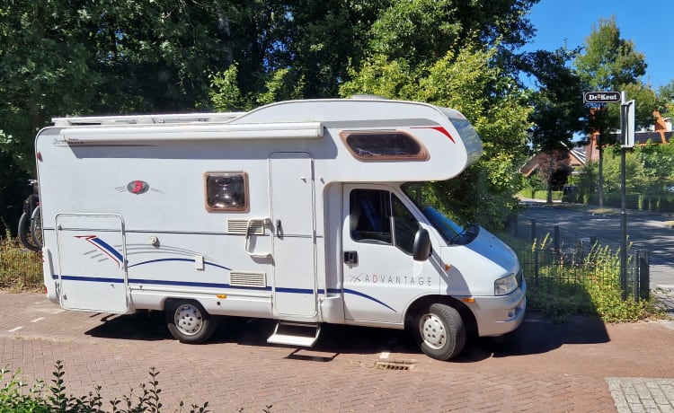 Capucine Fiat 6p très soignée de 2005