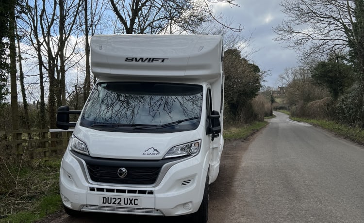 Graham – Looking for an adventure on the road? The Swift Edge 486