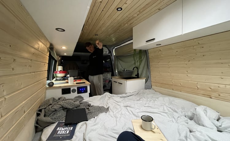 VanNoes – Spazioso e moderno Mercedes Sprinter