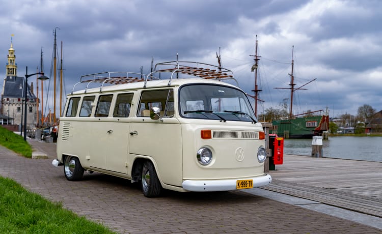 Tinus – Volkswagenbus T2 - Herr T. T.