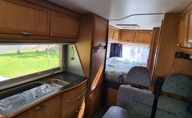 Voor alle seizoenen geschikt!  – Hymer integral - spacious layout for 4 to 6 people