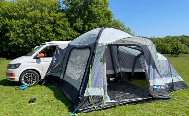 Ginger – 4 berth Volkswagen campervan from 2016