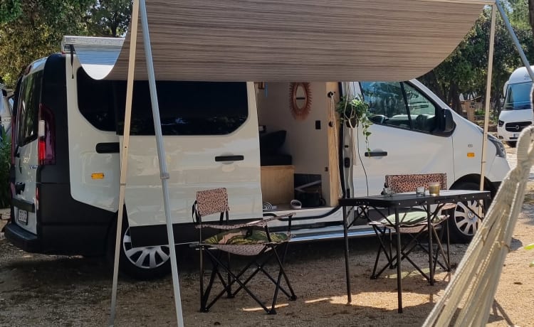 Van De Wereld – Du monde avec un camping-car design