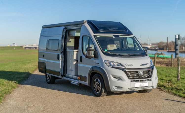 Off the Grid - 1 – Super nuovo camper bus 6.36 con cambio automatico e pannello solare, "of the Grid nr 1"