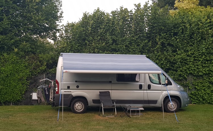 Bavaria Camp Marino – Bavaria Camp Marino: practische 2p Fiat Ducato buscamper