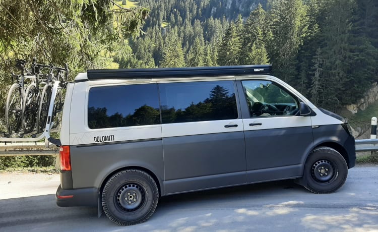 Dolomiti – 4p Volkswagen T6 (2017) met nieuwe inbouw