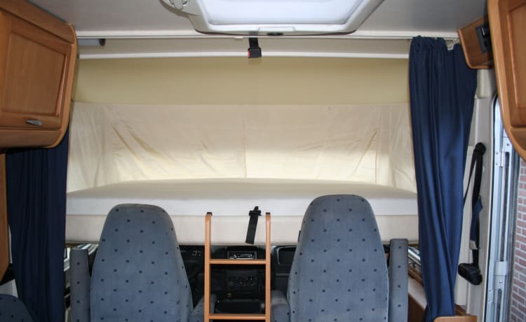 Liene – Voyager dans un Hymer confortable