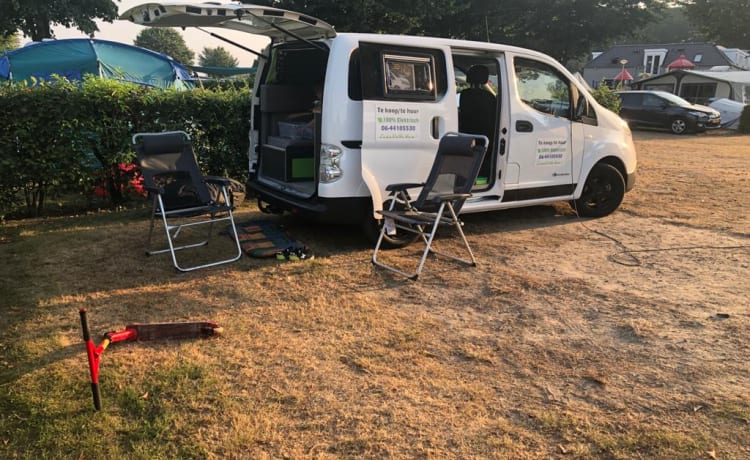 Ecamper – E-camper Nissan ENV200 Elektrische compacte buscamper voor 2 personen