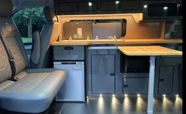 Dave – 4 berth Volkswagen campervan from 2020