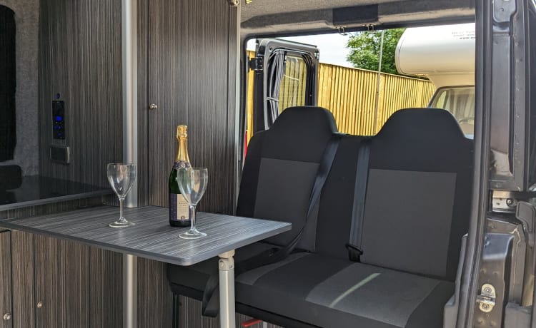 fully comp insurance included – Camper Peugeot pop top 4 posti letto con tendalino antivento