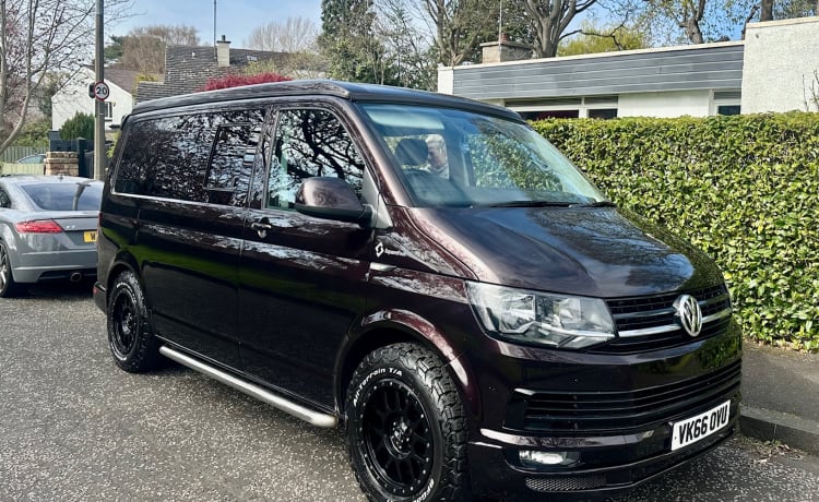 High Spec VW Transporter 15 minutes from Edinburgh Airport