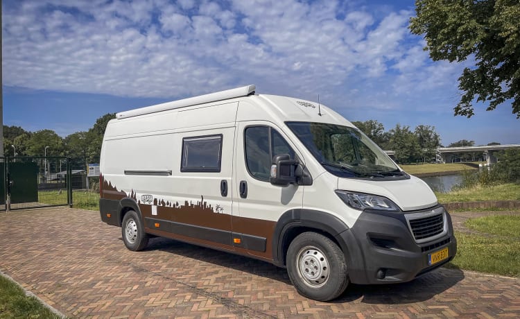 Gerrit – 2er Peugeot Bus von 2019