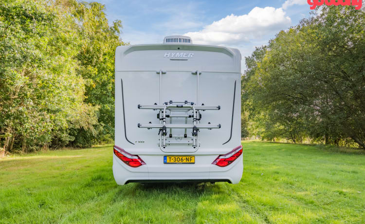 4p Hymer semi-integrated from 2022