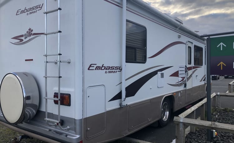 Lexi  – Winnebago rv