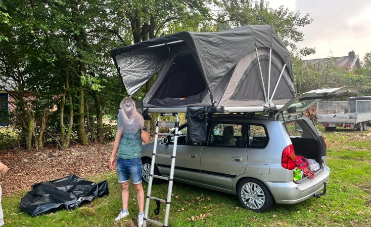 Space star – 3p. Roof tent, off to the stars!