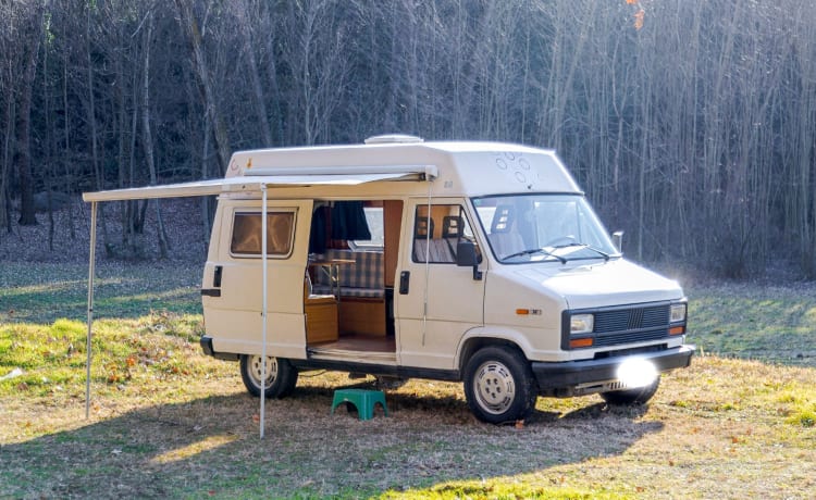 Ulisse – Ulysses, the Vintage Camper!