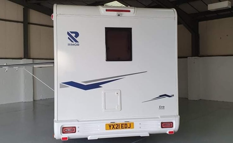 7 berth luxury motorhome