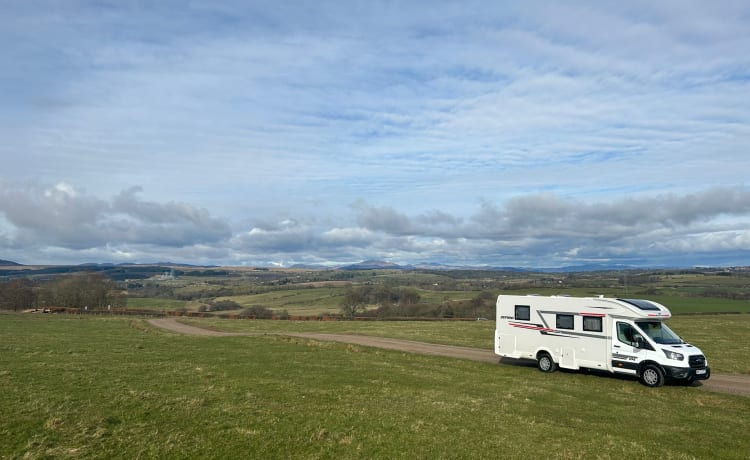 4 Berth Ford Zefiro 696, with isofix and island bed