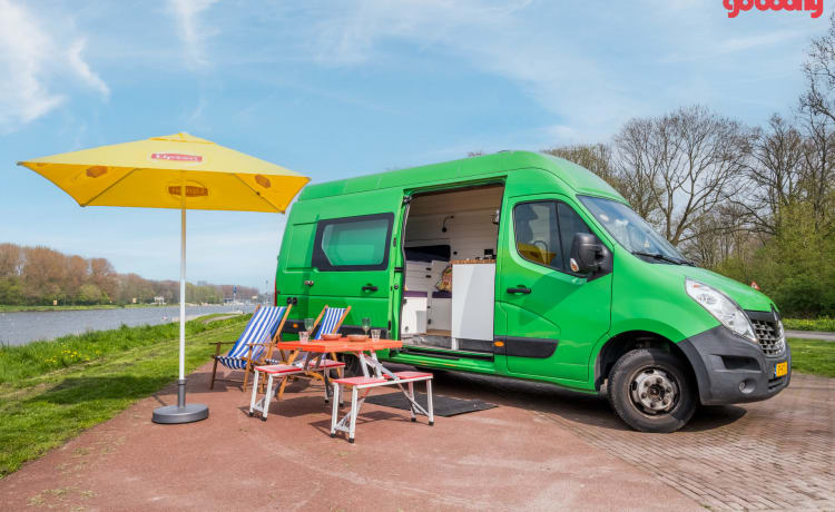 Renault automaat off-grid Camper van alle gemakken voorzien