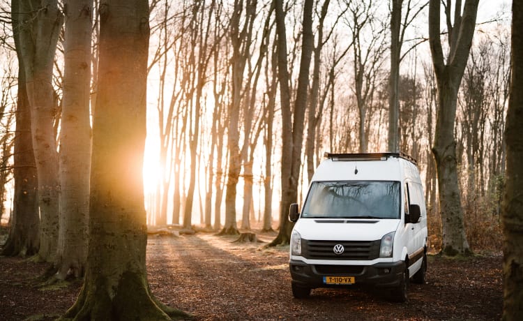 Adventure off-grid Volkswagen Crafter