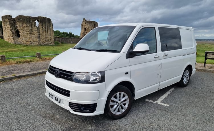 Volkswagen T5 Campervan 