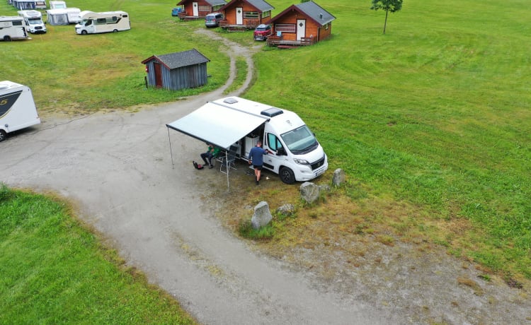 Casa „Levi“ – De campeurs à campeurs