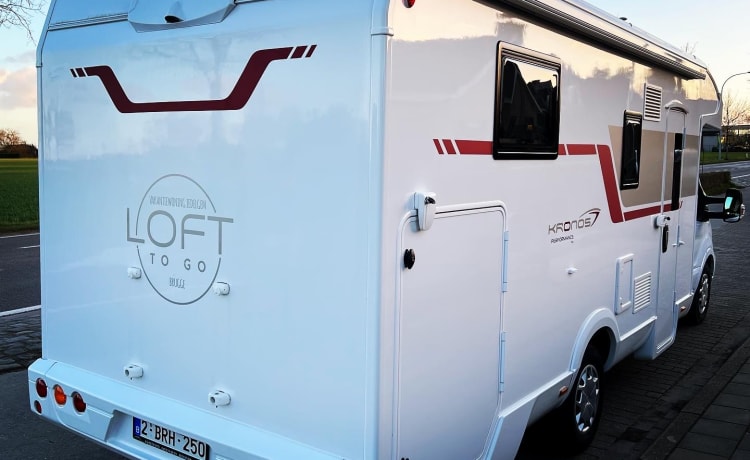 Loft On Wheels 1.0 – Loft On Wheels con tutto il lusso necessario per la famiglia