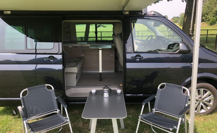 Luxury 4WD VW California (2019)