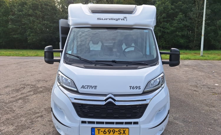 Prachtige compacte Sunlight T69S Active uit 2019!