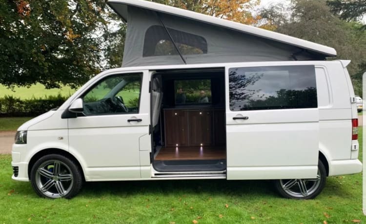 S88 – VW T5.1 Camper  LONG WHEEL BASE - Seats 5 Sleeps 4 (Sleeps 10 inc awning) 