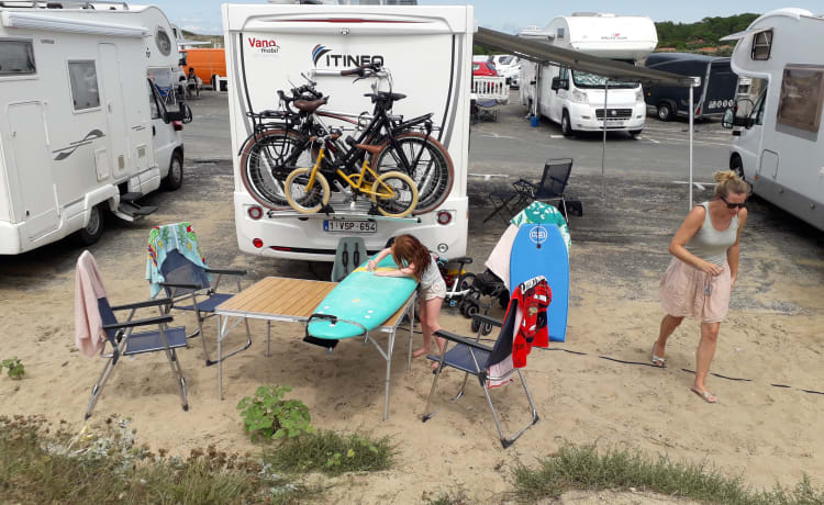 Liberté sur roues ! Camping-car luxueux et spacieux avec toutes les commodités