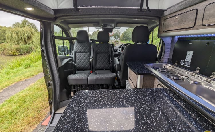 Stunning 2 berth LWB camper - newly converted 