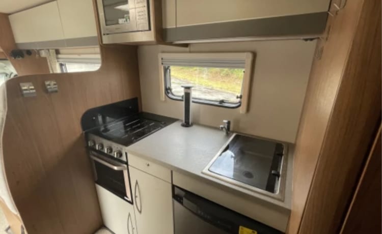 Way finder – 6 berth luxury motor home