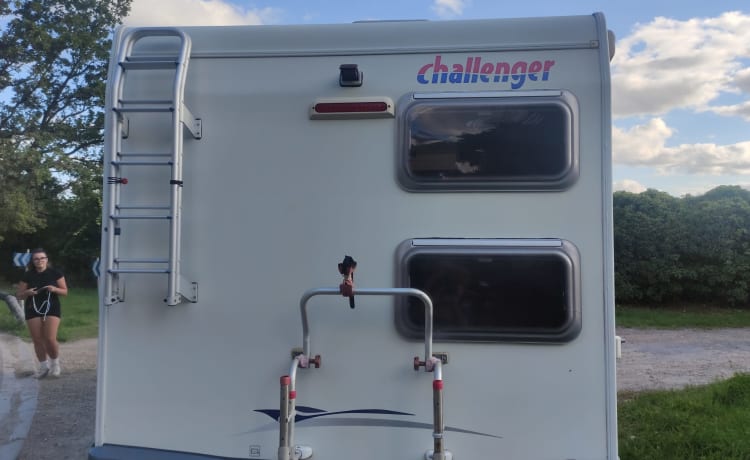 CAMPING CAR CHALLENGER GENESIS 43