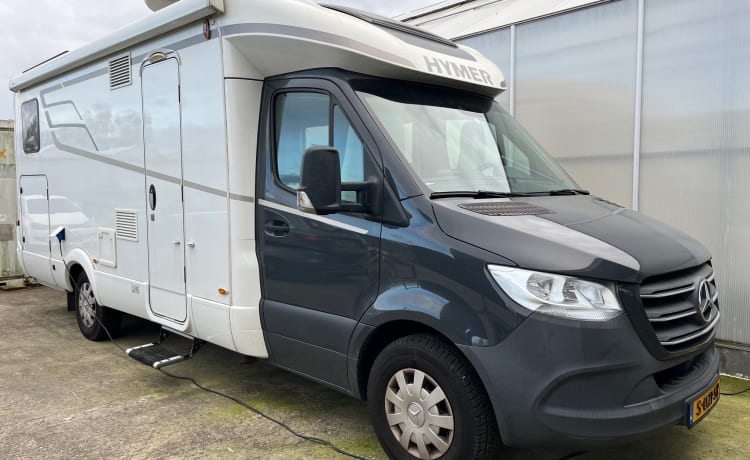 Luxe Mercedes-Benz Hymer automaat