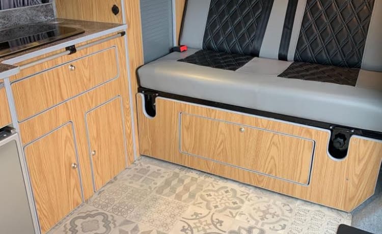 Elsie – Elsie- Bellissimo camper Volkswagen- 4 posti letto