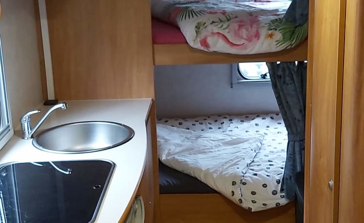 Spacious family camper