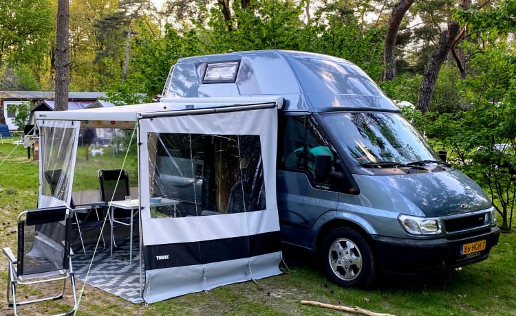 Super practical four-person Ford camper van