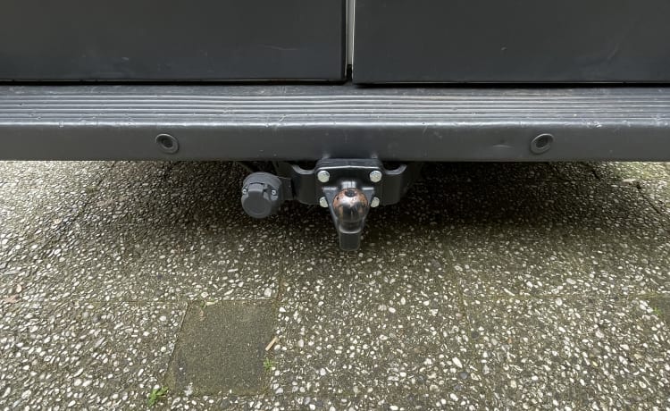 Flow  – Auf ein Abenteuer mit diesem coolen DIY Fiat Ducato MultiJet 150 185 PS