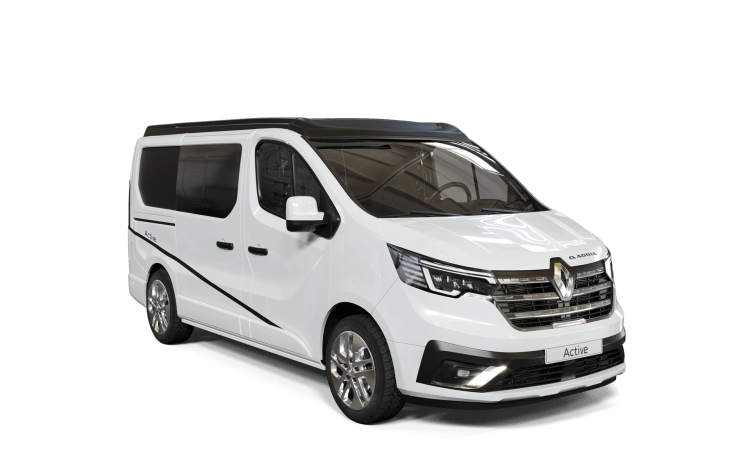 AdVANture – Camper Adria per 4 persone del 2023