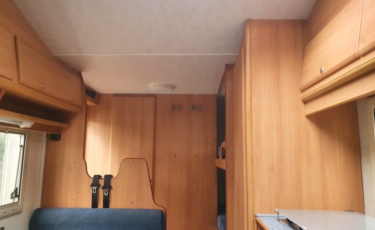 THE SEA – 4-5 person family camper