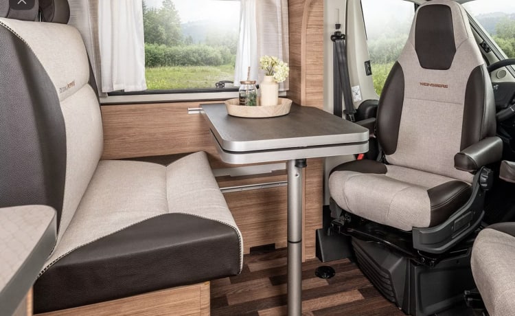 Luxurious young camper with many extras