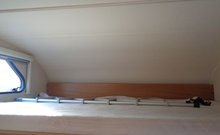 Jeffy – 6 posti letto Swift 686, Fiat Ducato - INCLUDE ASSICURAZIONE