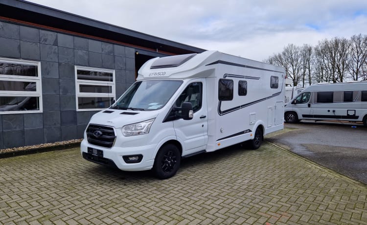 Etrusco 7.3 SCF - Ruime familie camper automaat