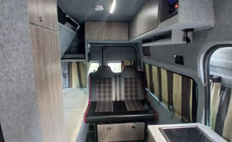 Nostromo – 4 berth Ford bus from 2005