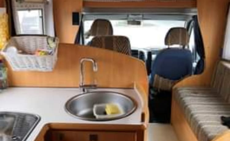 Camper Family Adventure  – Attic Camper, Pilote, Super-equipped, Air Conditioning